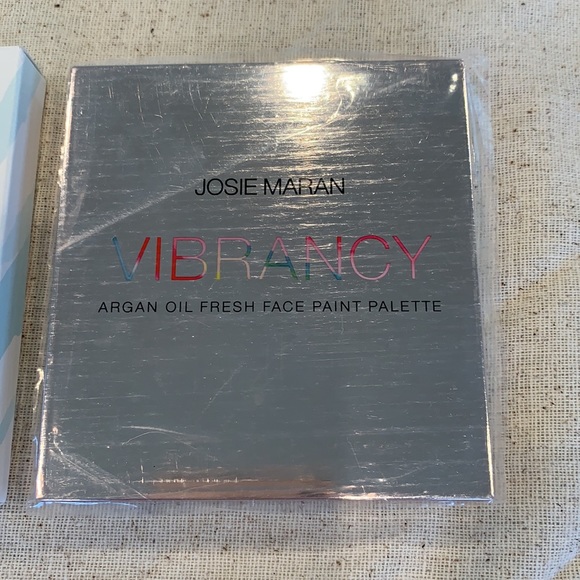 New Josie Maran Vibrancy Face Paint Palette - Picture 9 of 13
